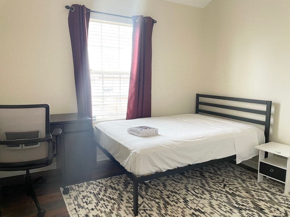Upper-level room 2 at 6116 Kendra Way